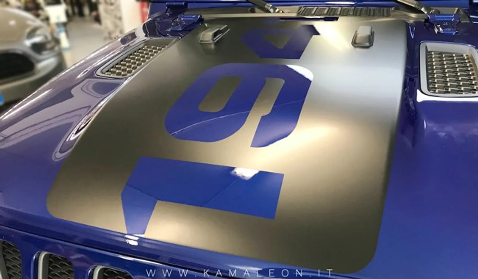 Adesivi Prespaziati - KAMALEON ADESIVI PRESPAZIATI AUTO PARMA JEEP