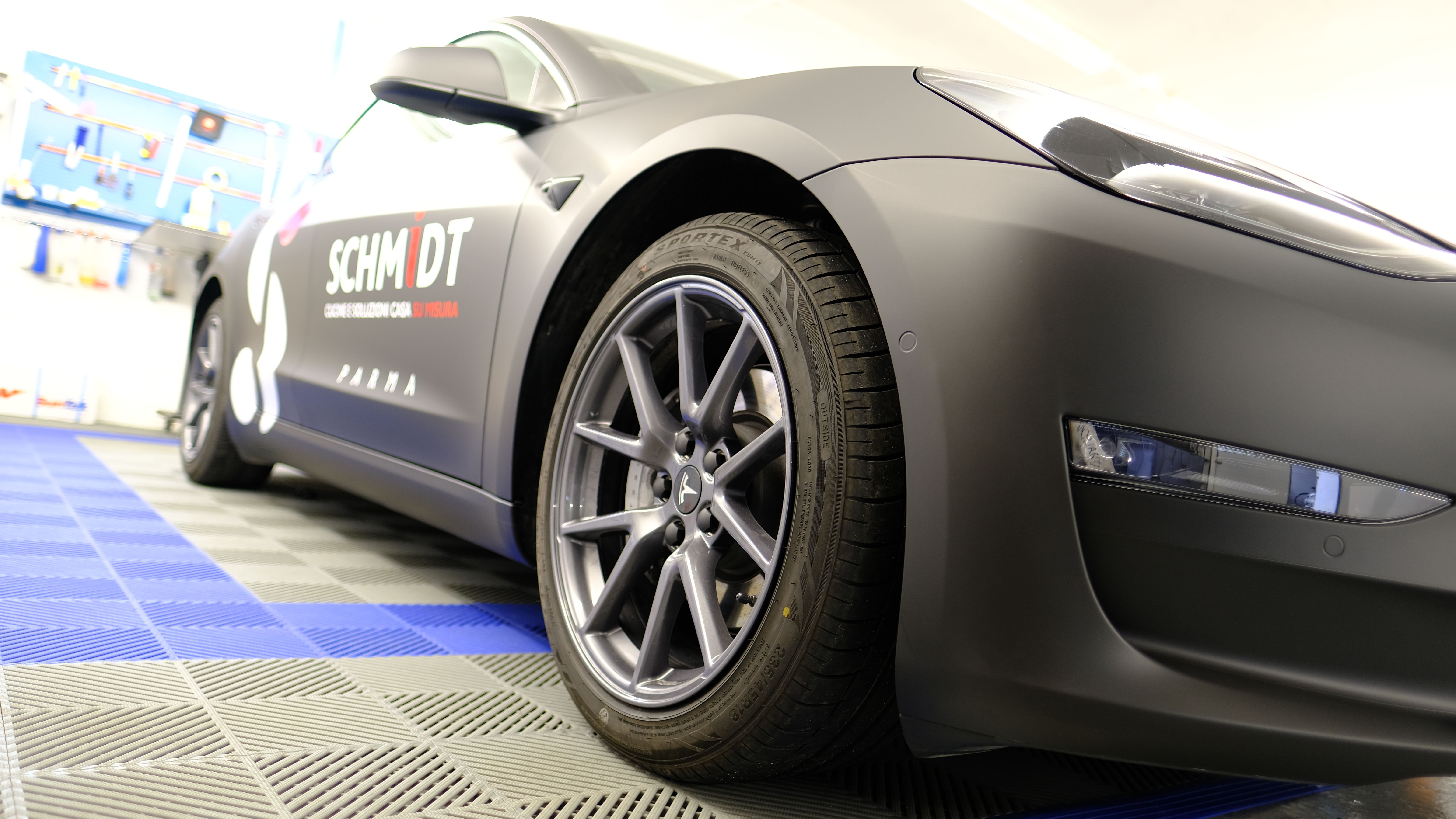 Car & Boat Wrapping - car wrapping 11