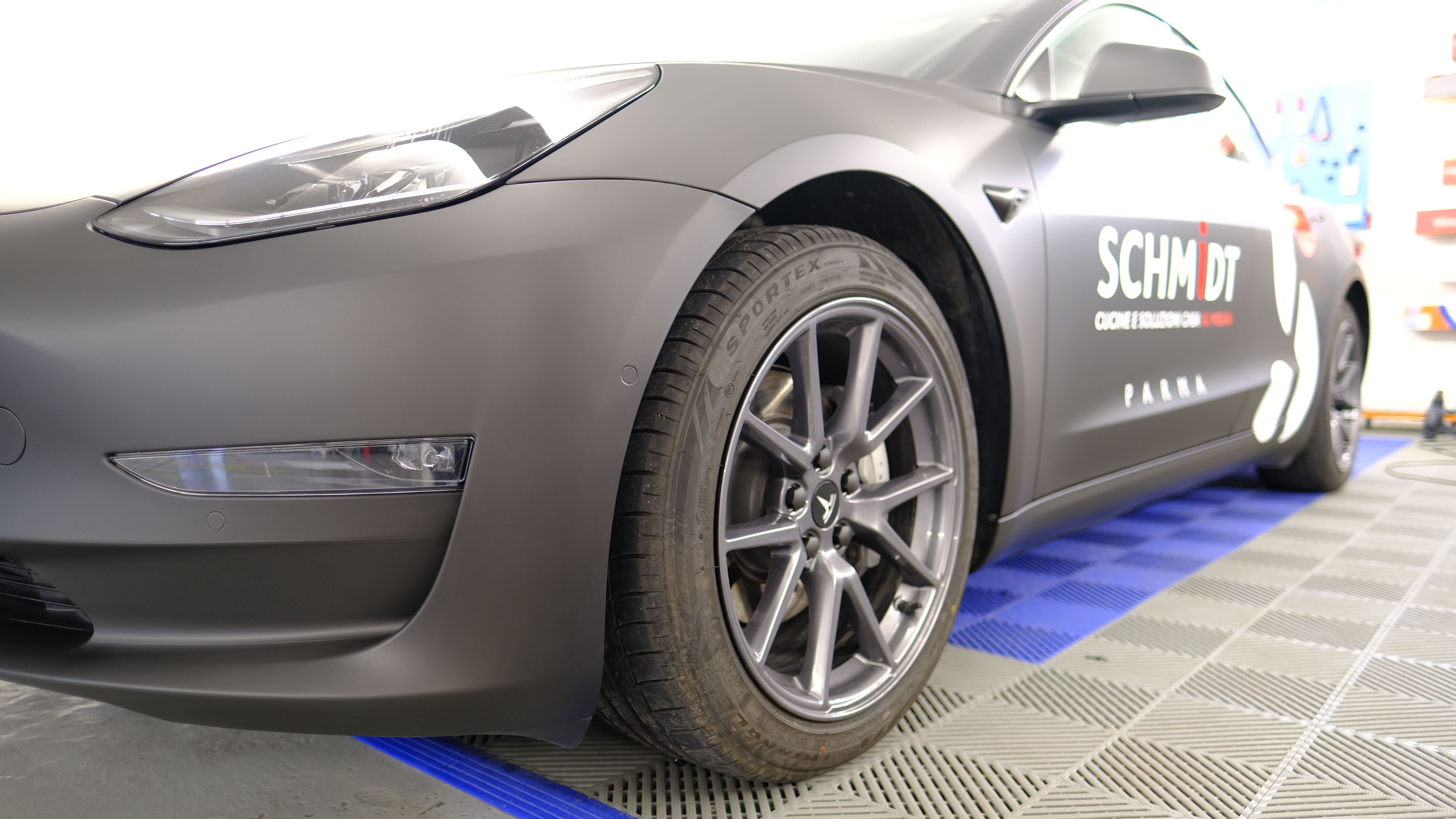 Car & Boat Wrapping - car wrapping 14