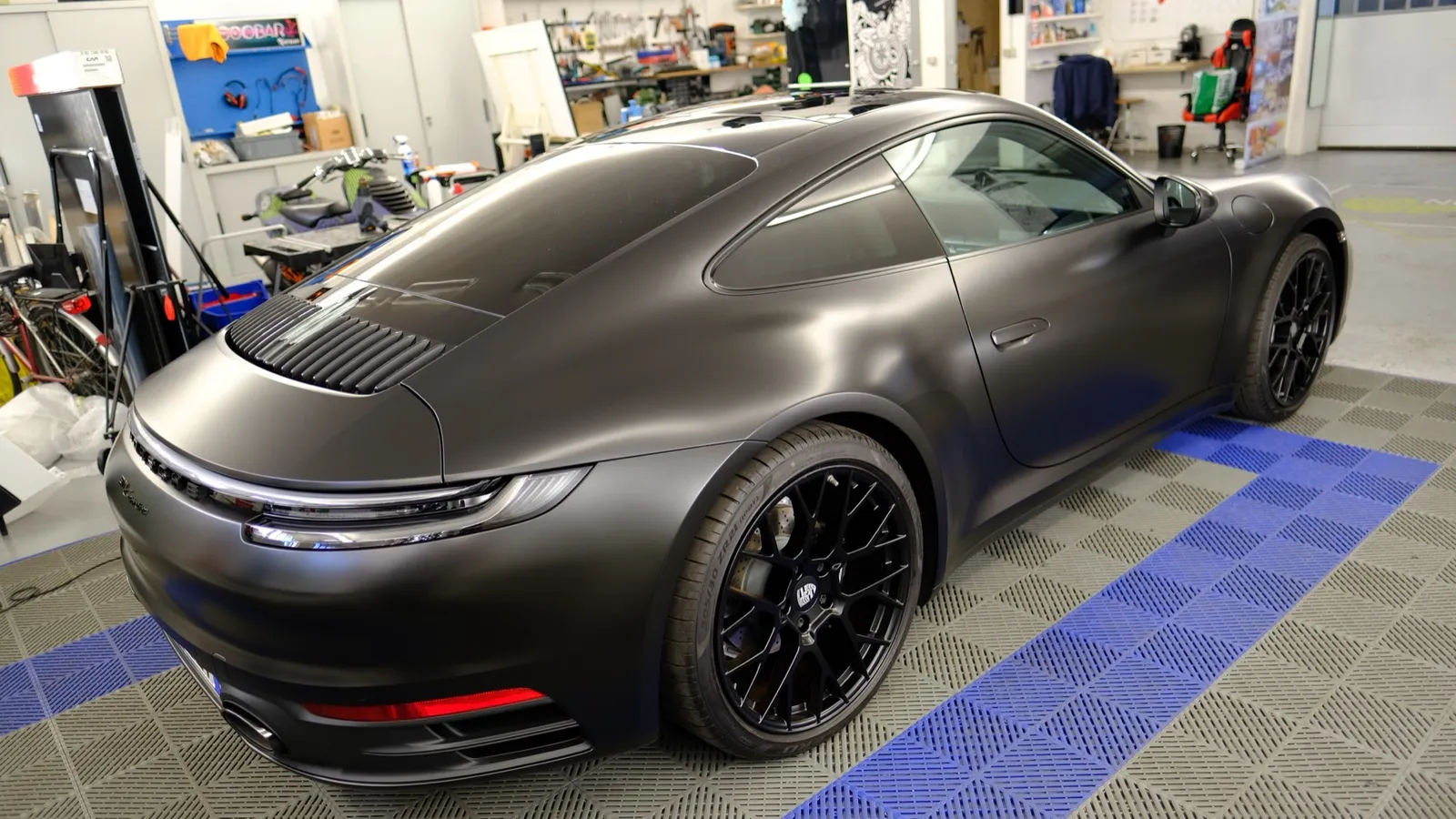 Wrapping parziale su veicolo commerciale