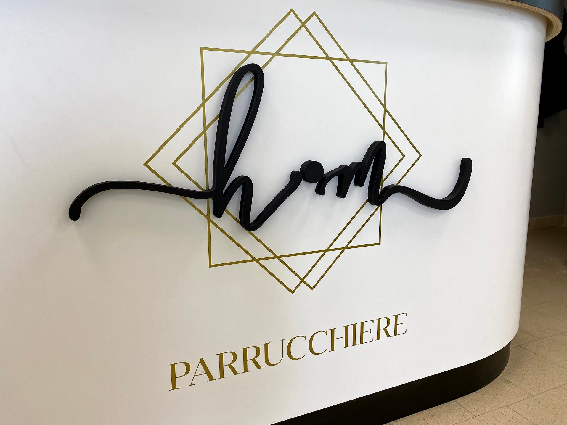 Lettere scatolate illuminate con LED per negozio